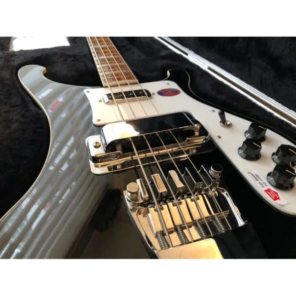 tw-11134207-7qul4-ljpa43kh4nd93b Rickenbacker 4003 Jetglo 美廠電貝斯 2025全新