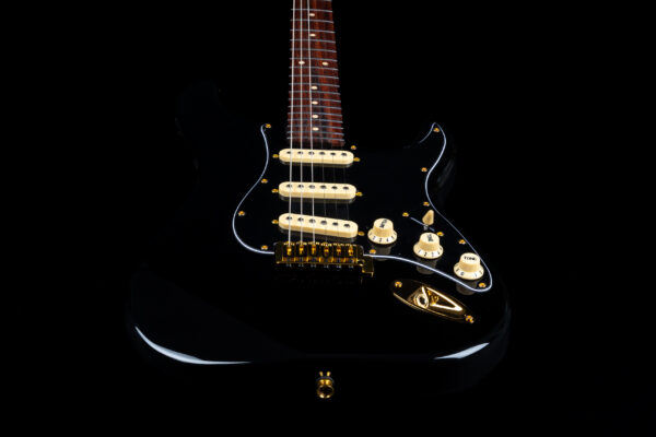 Jet Guitars JS380BKG 單線圈電吉他 黑金