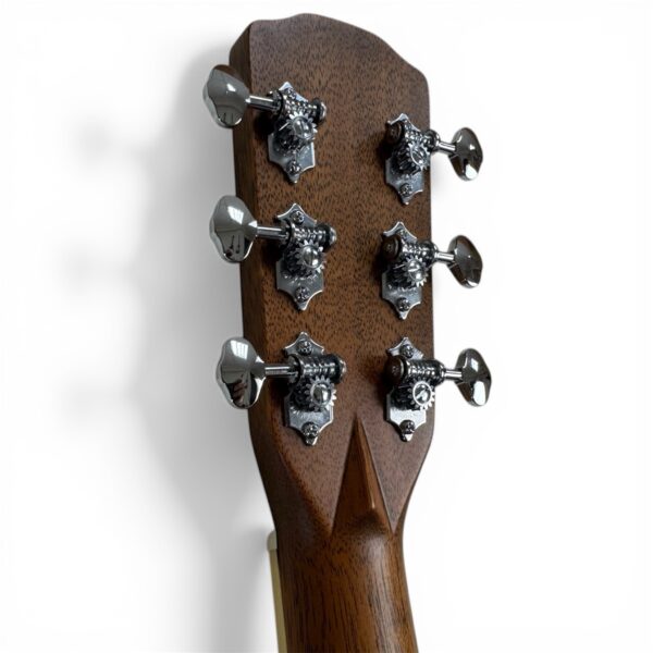 Morris Guitars 日製手工全單板指彈木吉他 FE101