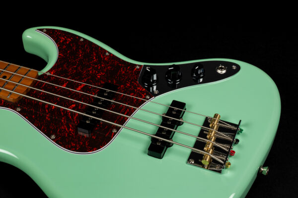 Jet Guitars JJB300SFG 電貝斯(湖水綠/龜背)