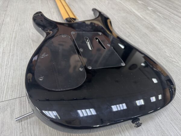 Legator 韓廠重金屬6弦大搖桿電吉他 NE350 展示出清價